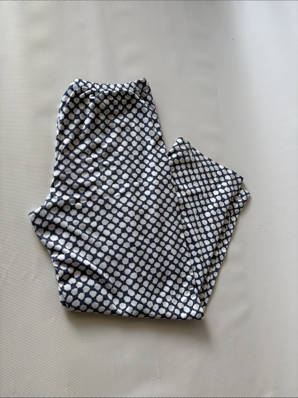 HUE LOUNGE PANTS SIZE LARGE